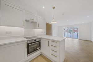 Photo 10- click for photo gallery